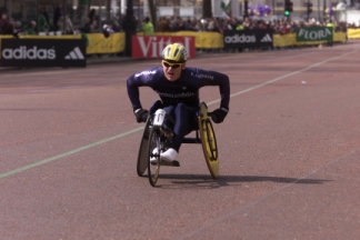 Male Winner of London Marathon 2001